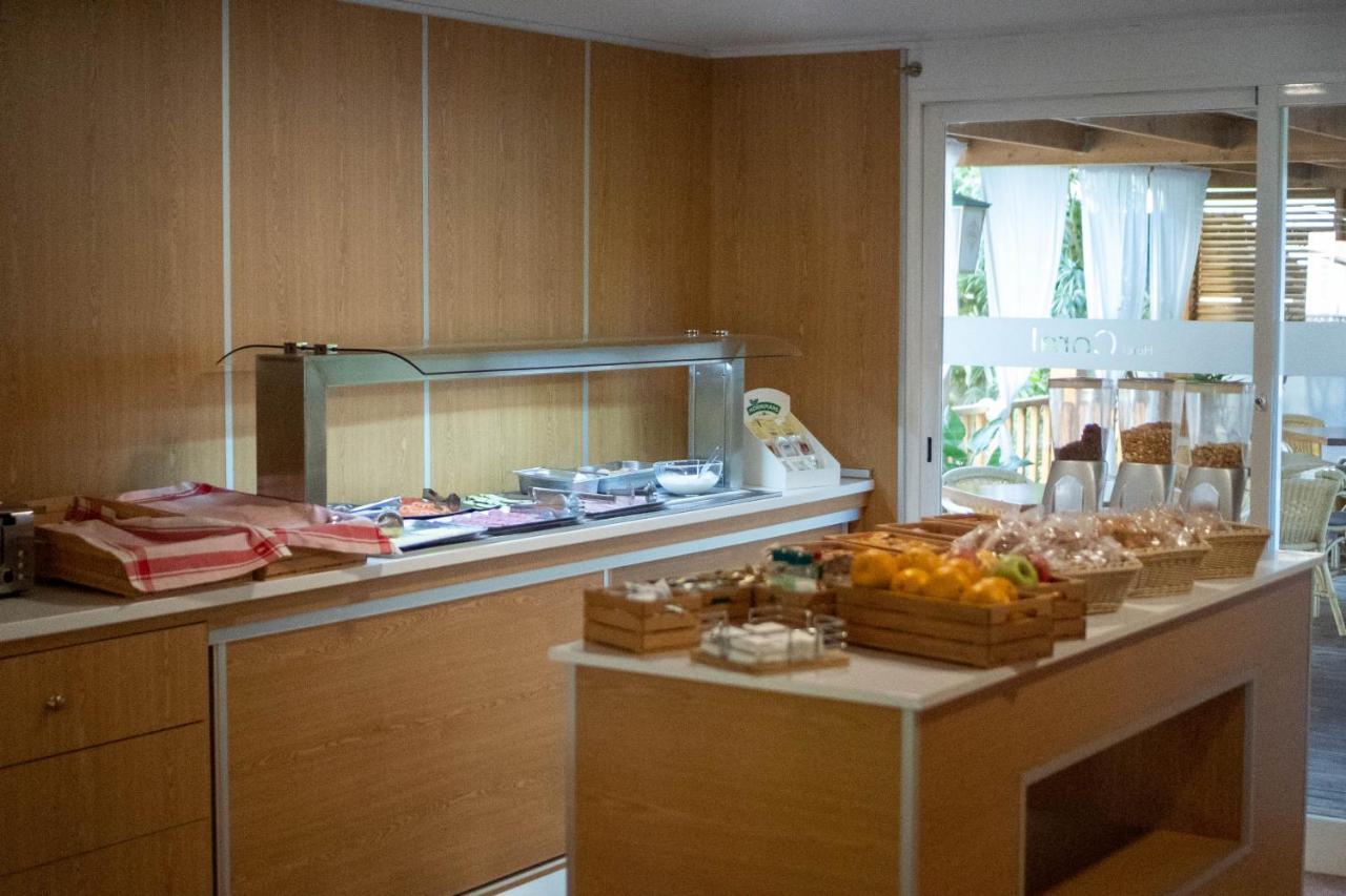 Coral House & Food (adults Only) 2*