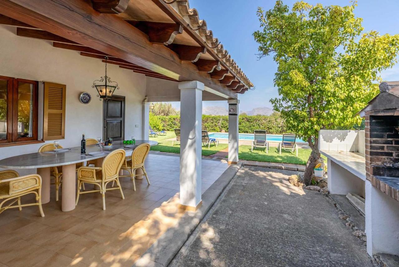Isabel Mallorca Villa Pollensa
