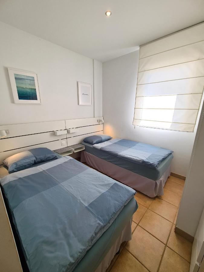 Moderne Penthouse-whg Am Hafen Von / Wlan, Klimaanlage, Pool Apartamento *