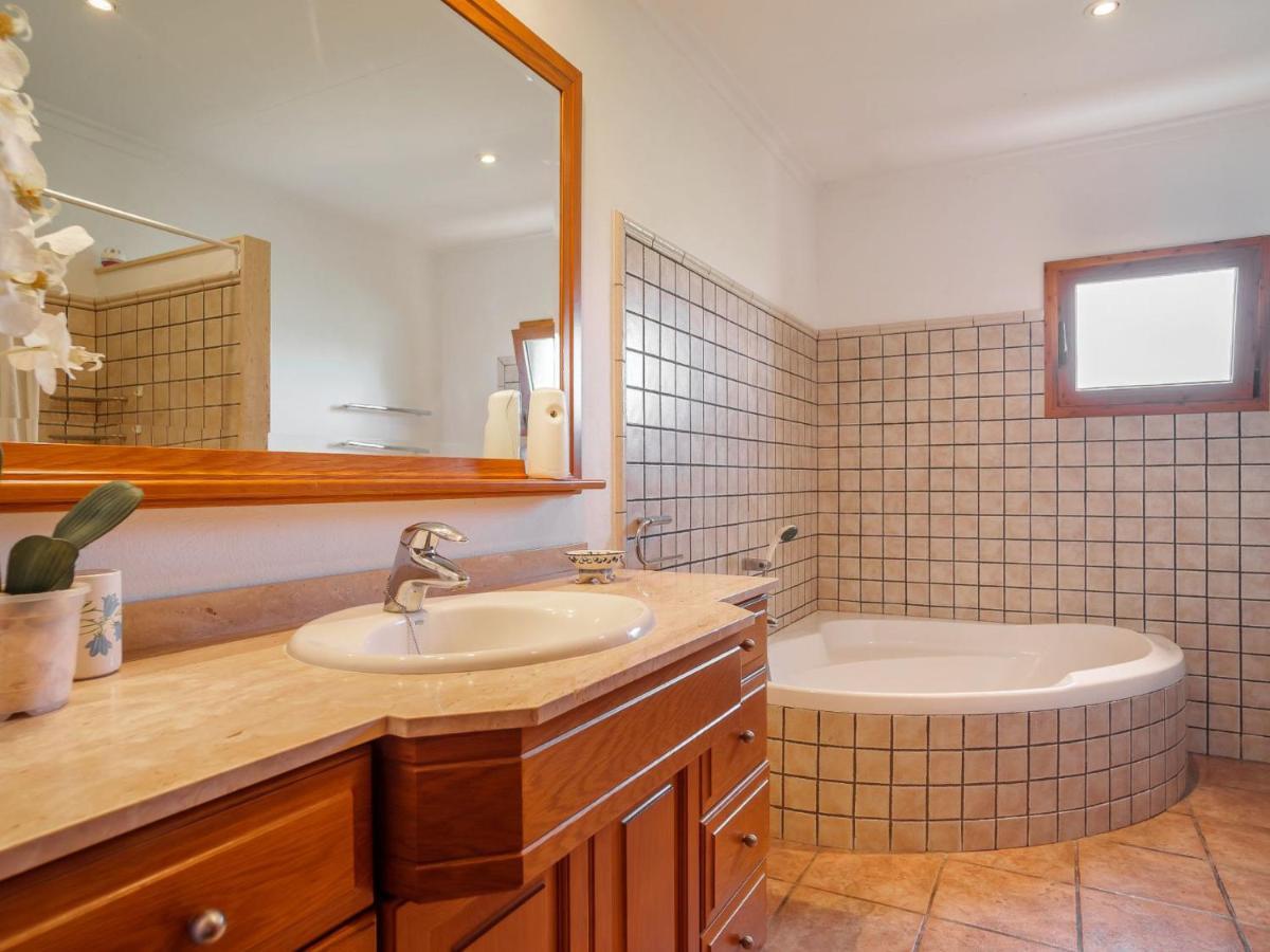 La Truyola By Interhome