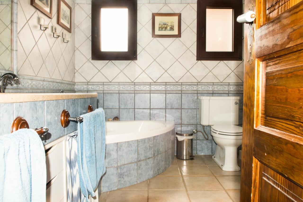 Refugi - Ideal For Family Or Friends With Pool And Games *