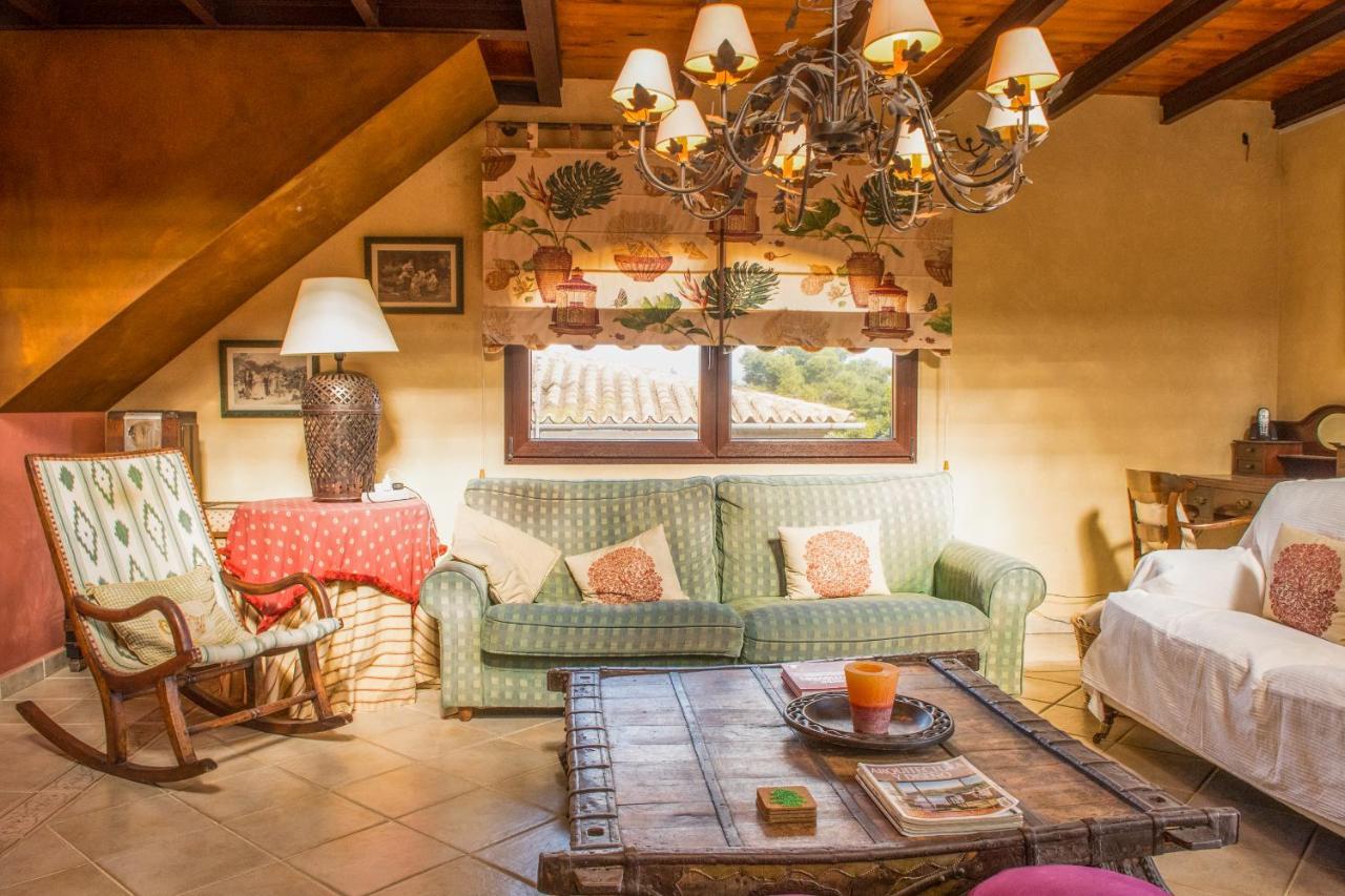 Refugi - Ideal For Family Or Friends With Pool And Games *