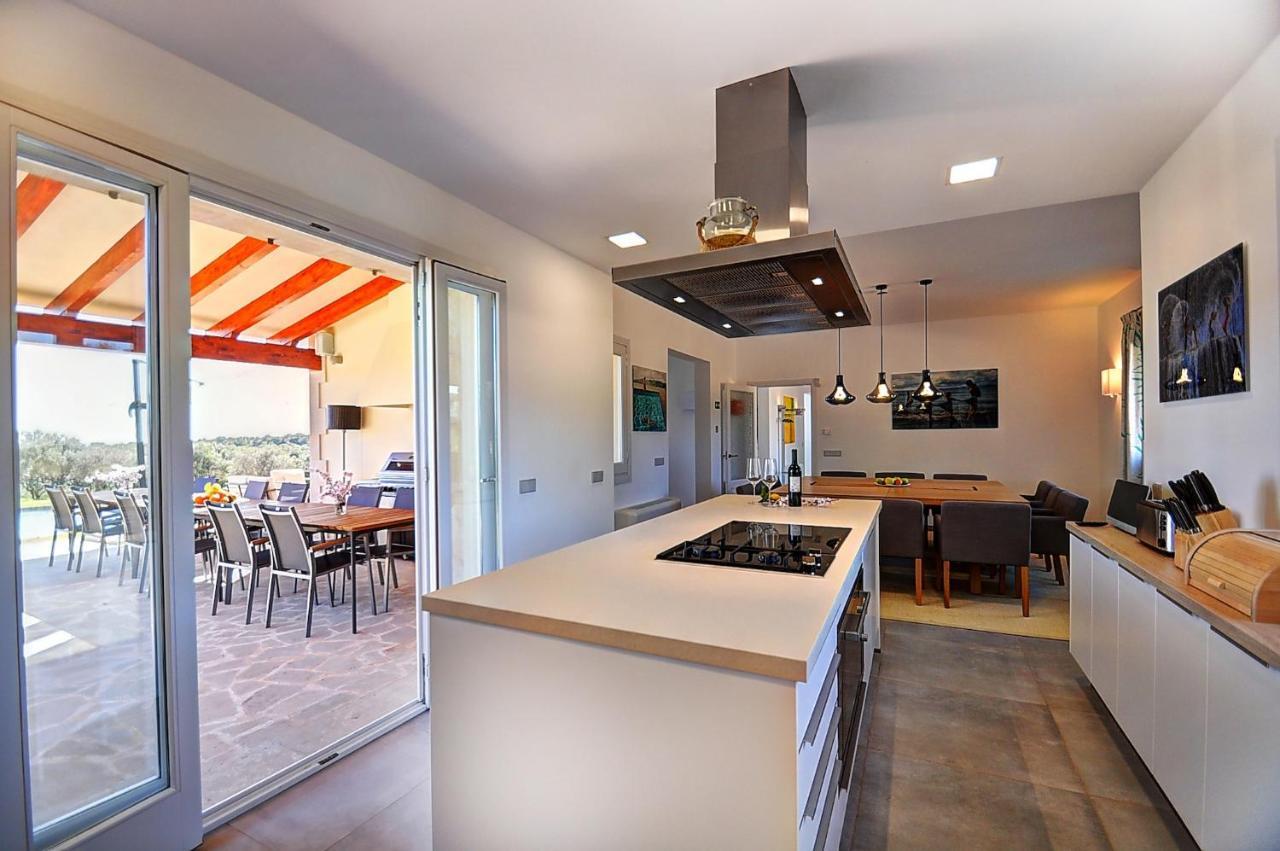 Elegant Mallorca Estera 6 Bedrooms En-suite Extra Large Private Pool Porto Colom Fenalitx (Fenalich)