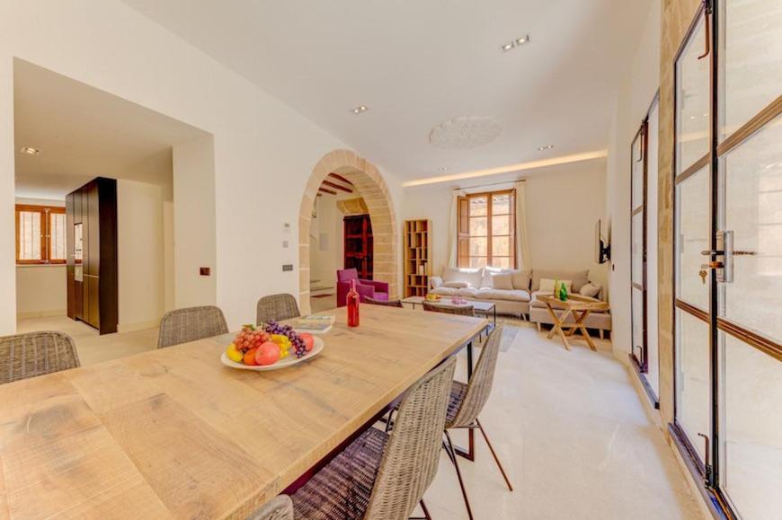 Charming Alicanti 4 Bedrooms Positioned In The Heart Of Old Town * Pollensa