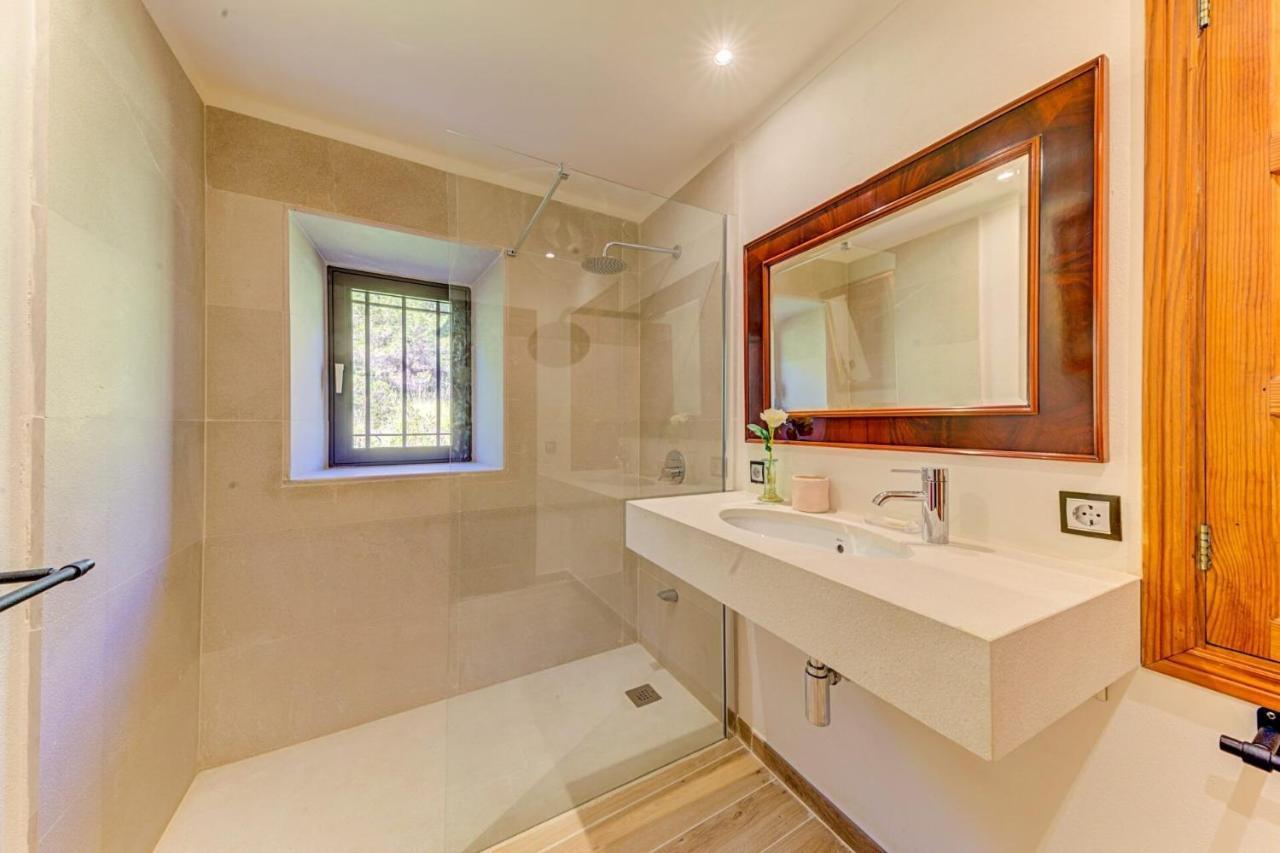 Villa Tranquil Plana Den Rull Set In The Beautiful Ternelles Valley Private Pool Pollensa