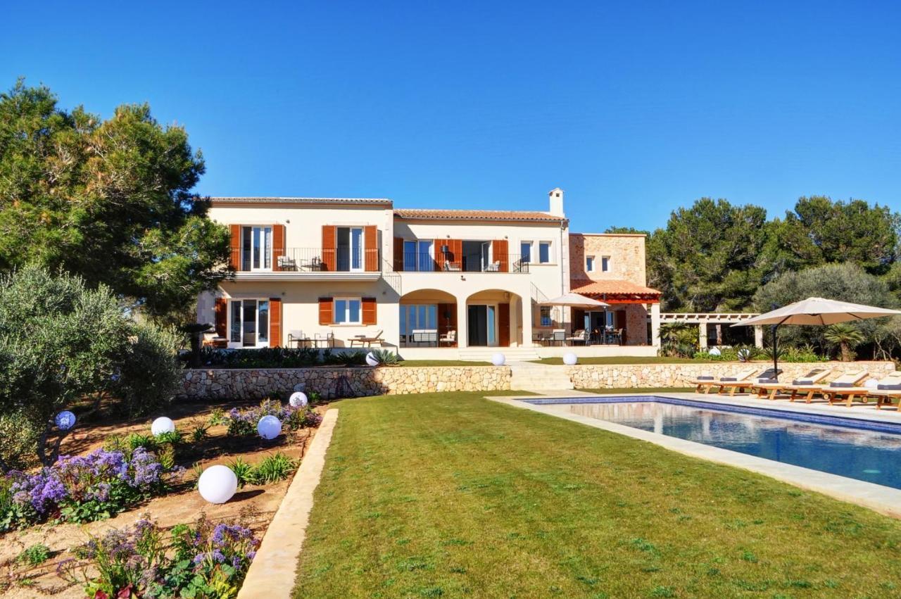 Elegant Mallorca Estera 6 Bedrooms En-suite Extra Large Private Pool Porto Colom Villa Fenalitx (Fenalich)