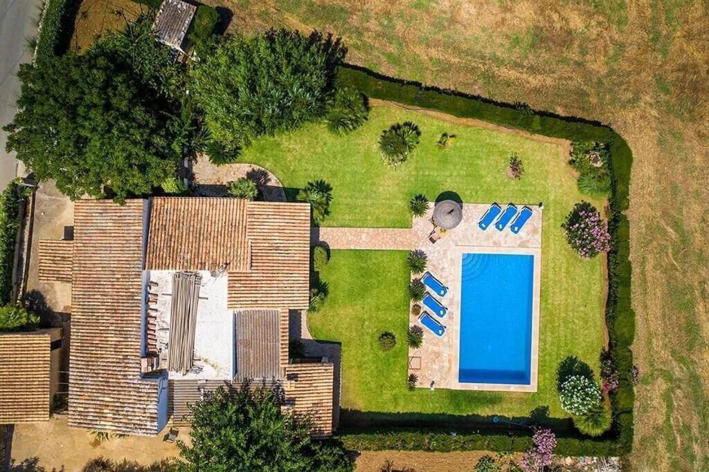 Relax In A Natural Environment Next To By Renthousing Villa