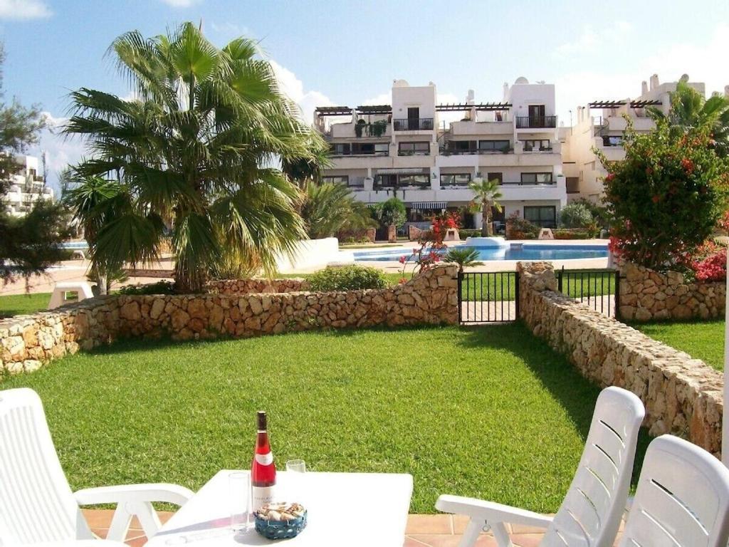Marina Dor - Cala Egos- Sunny Ground Floor With Large Garden Apartamento