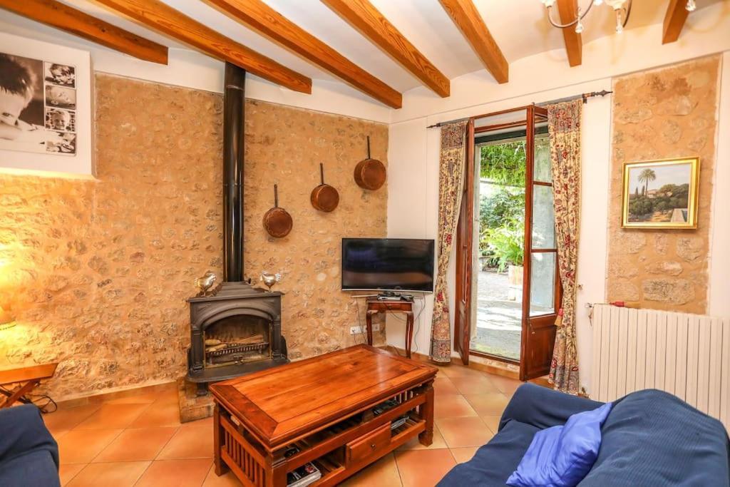 Massana, Excelentes Vacaciones Con Piscina Villa Sóller