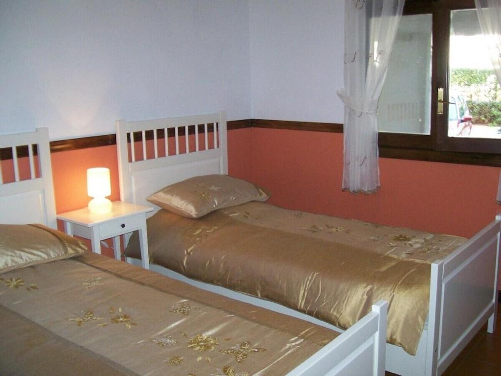 Marina Dor - Cala Egos- Sunny Ground Floor With Large Garden *