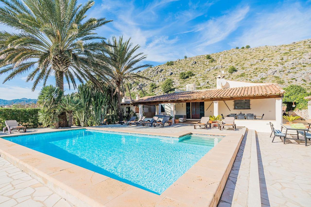 Villa Canaves