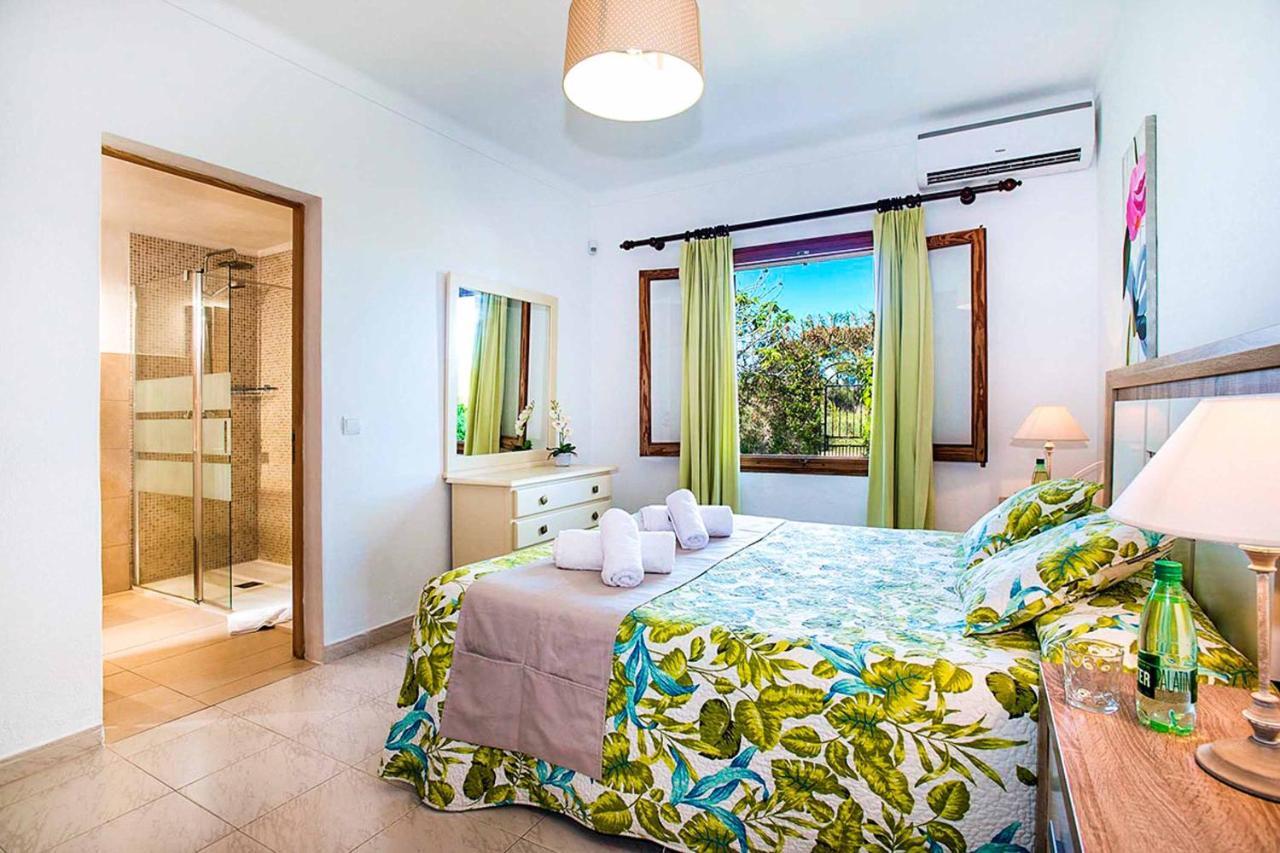 Villa Geranios *