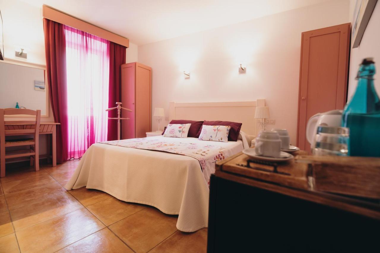 Serrete Hotel Sineu (Mallorca)