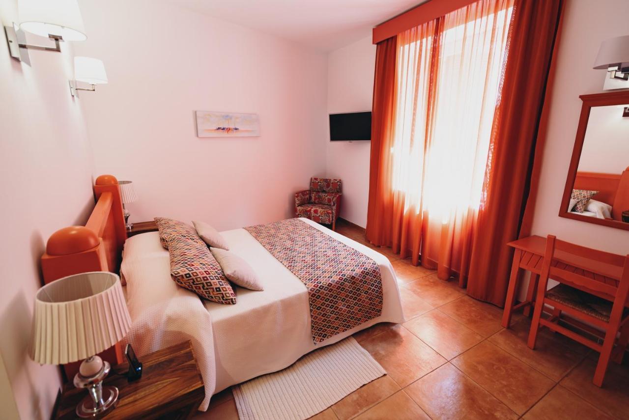 Serrete Hotel