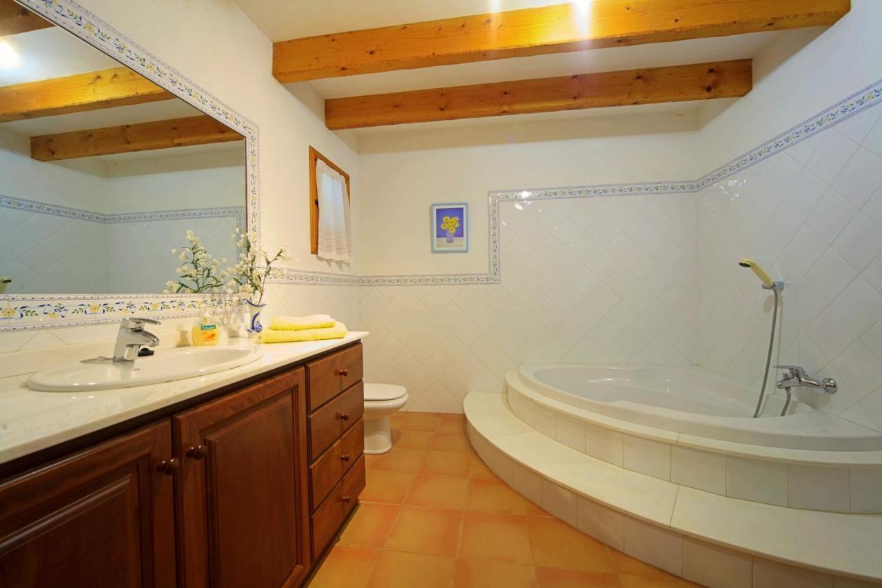 Attractive Pera Villa