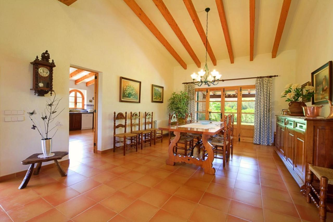 Attractive Pera Villa