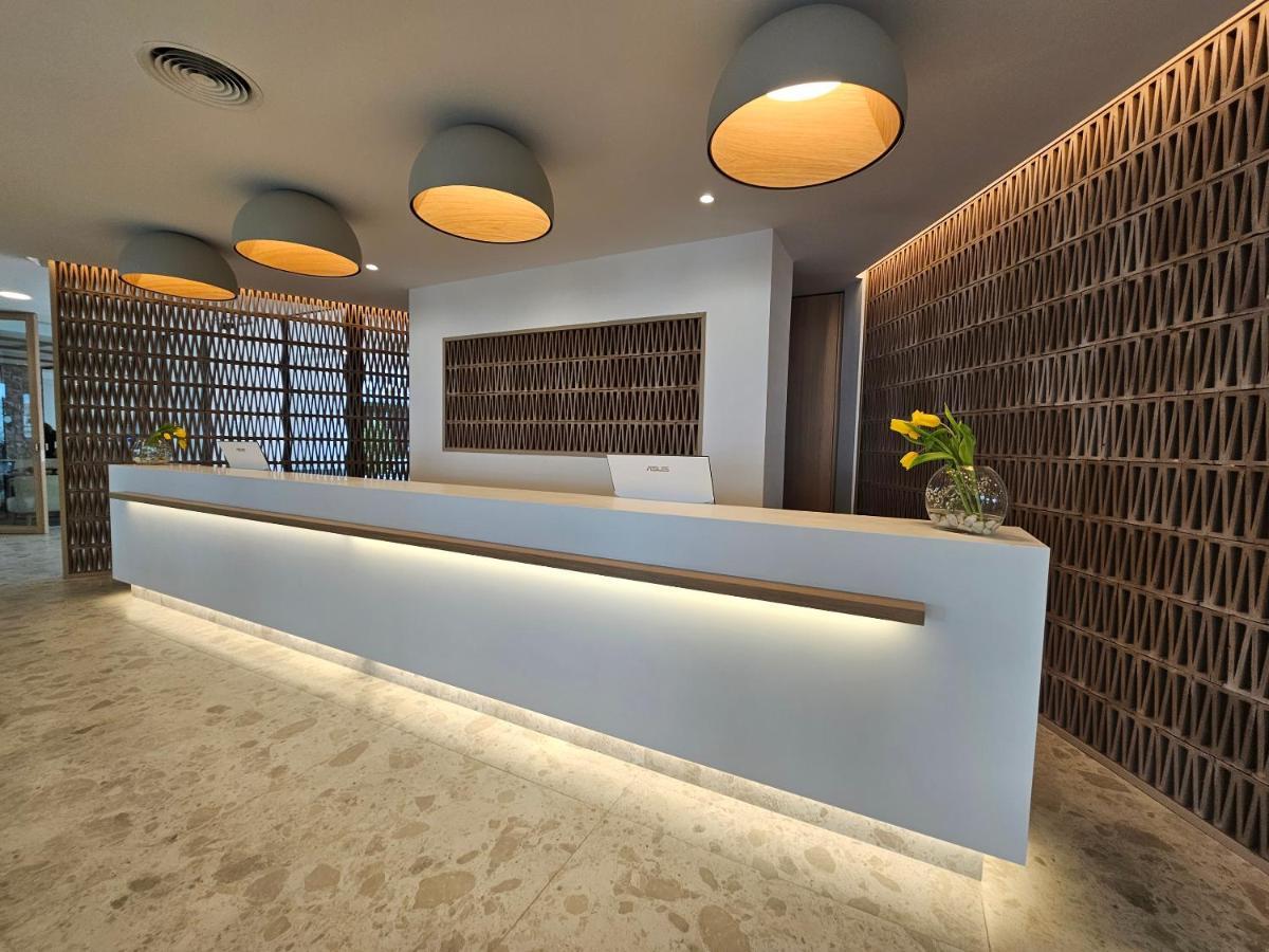 Hotel&spa S'entrador Playa 4*