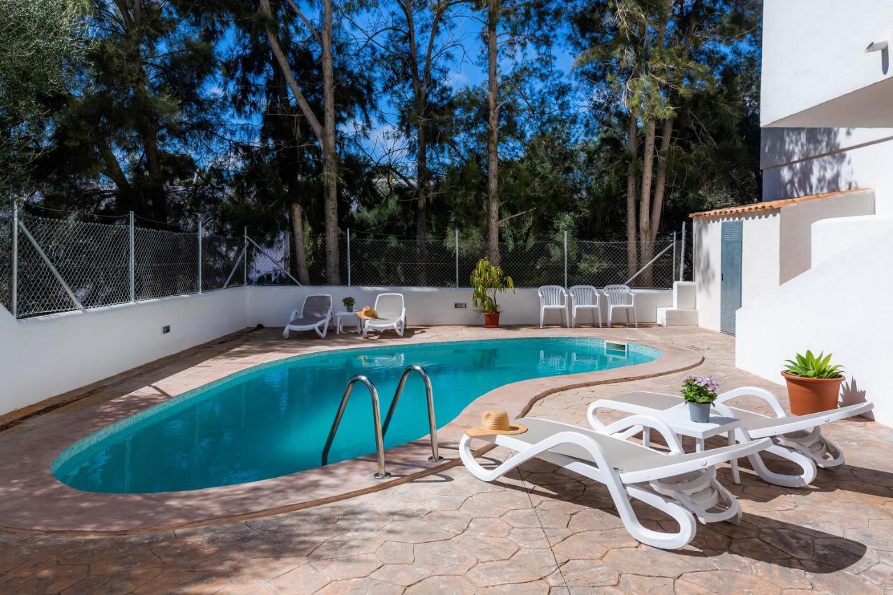 Apartamento White 2 *