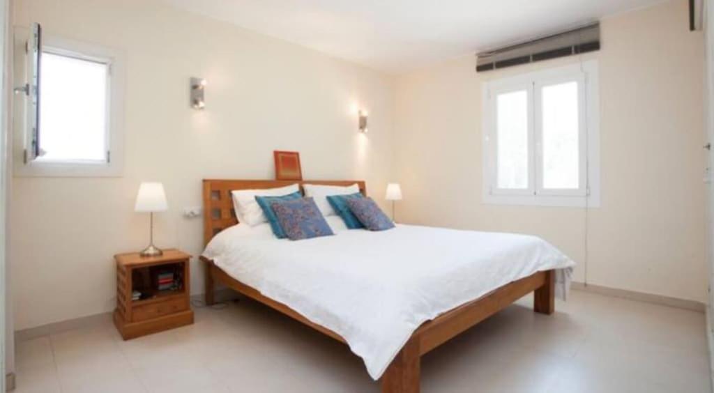 Port D'andratx Beautiful House, Swimming Pool & Jacuzzi 10-22 People