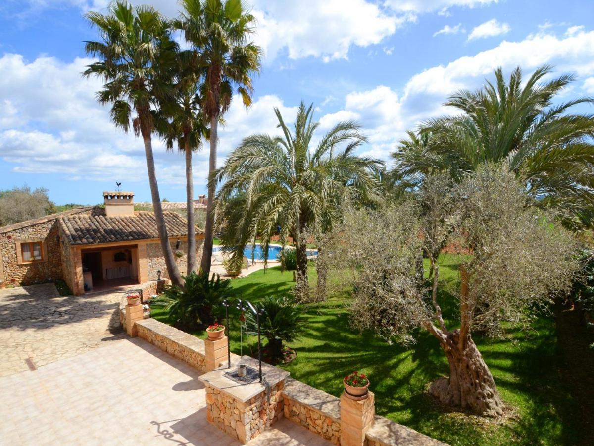 Villa Rovey, Pool And Gardens In Inca (Mallorca)
