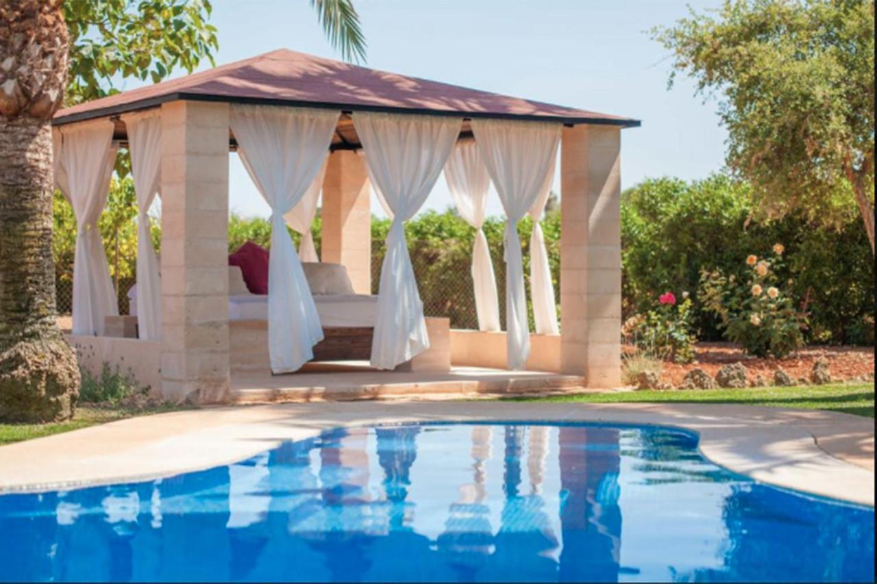 Villa Rovey, Pool And Gardens In