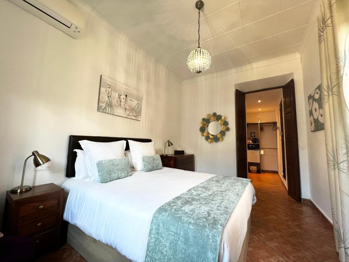 Hotel Casa Bougainvillea 3*