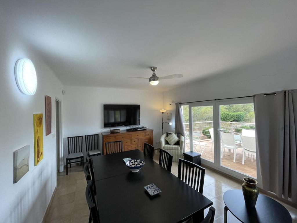 Port D'andratx Beautiful House, Swimming Pool & Jacuzzi 10-22 People Сasa de vacaciones