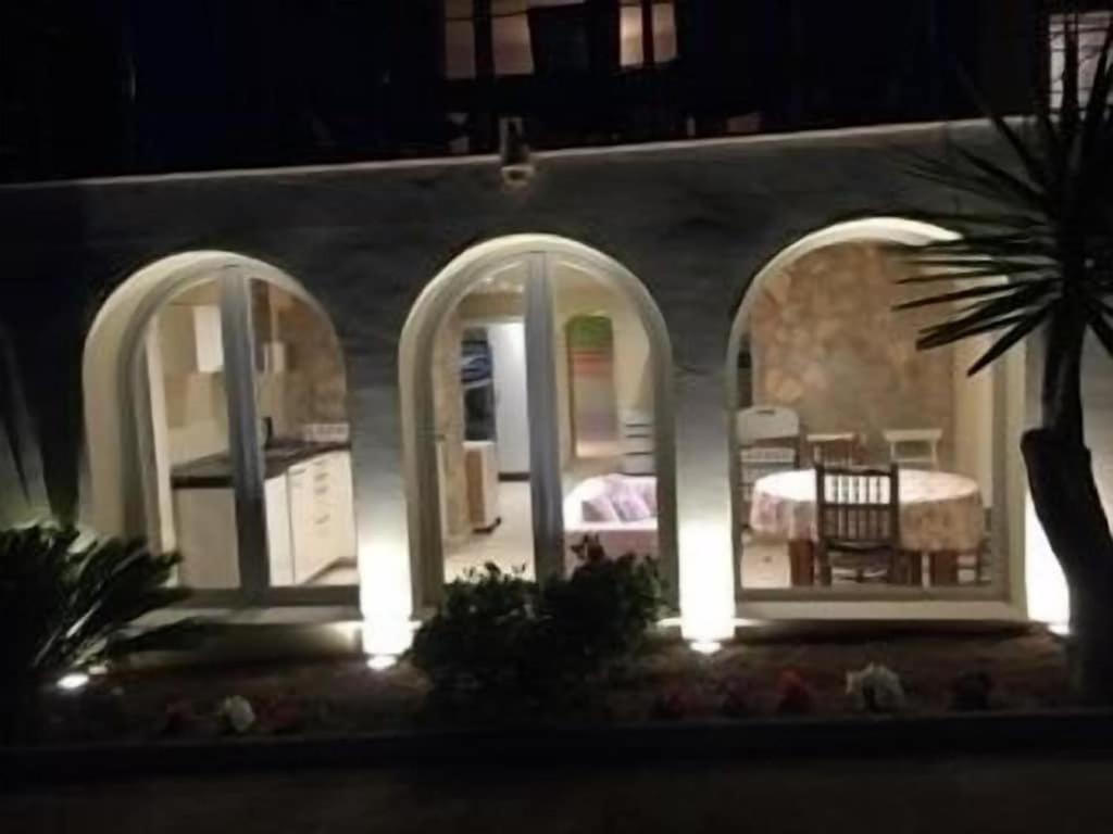 Port D'andratx Beautiful House, Swimming Pool & Jacuzzi 10-22 People Сasa de vacaciones