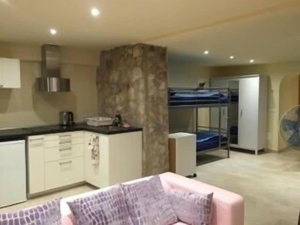 Port D'andratx Beautiful House, Swimming Pool & Jacuzzi 10-22 People *