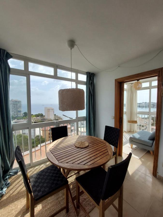 Piso Con Vista Despejada Al Mar Apartamento Palmanova