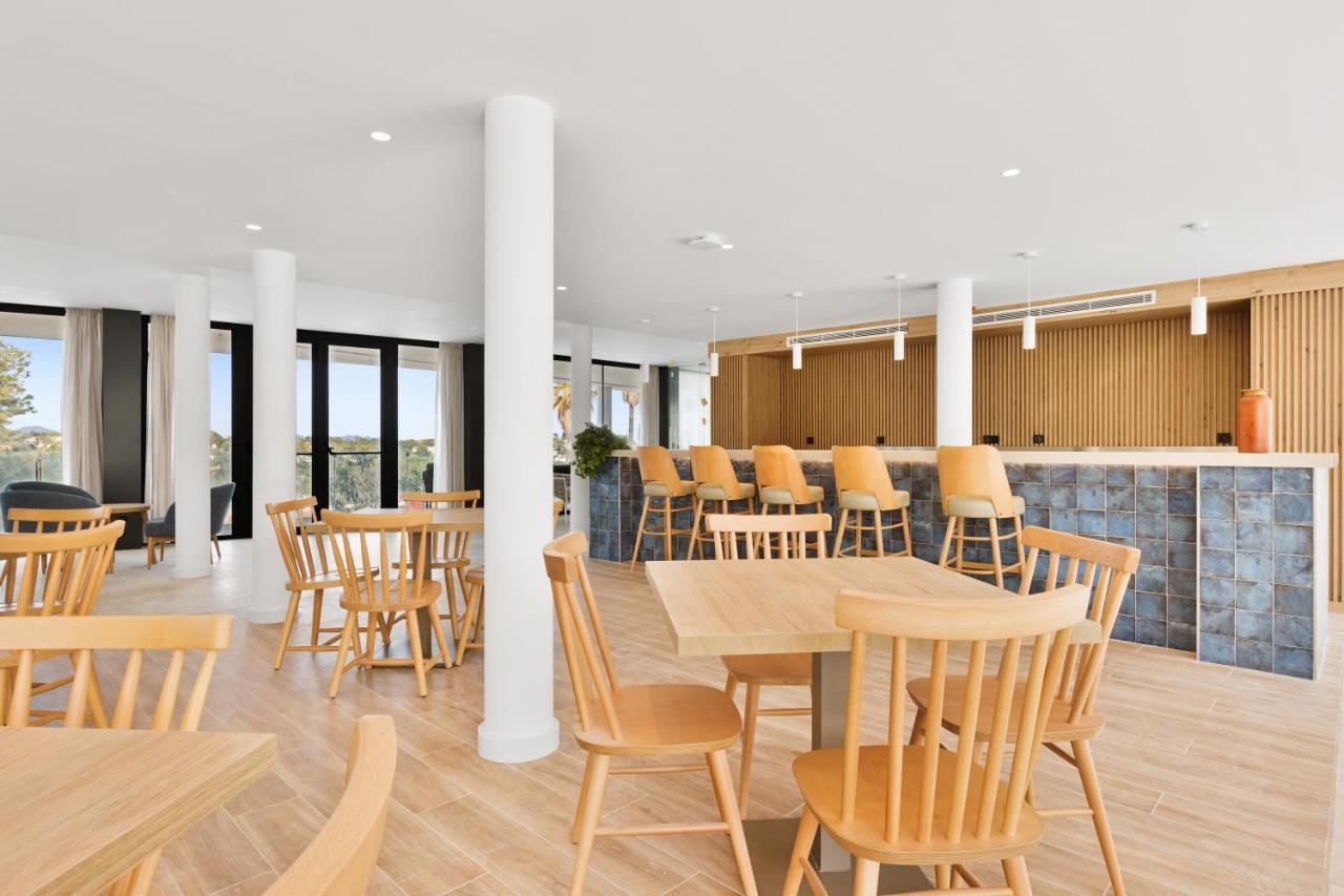 Hotel Flipflop Cala Mandia