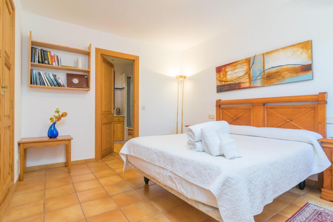 Calistro Villa *