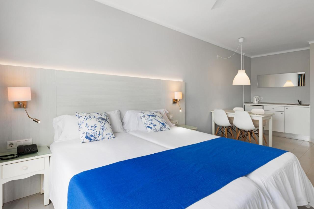 Hotel Flipflop Cala Mandia