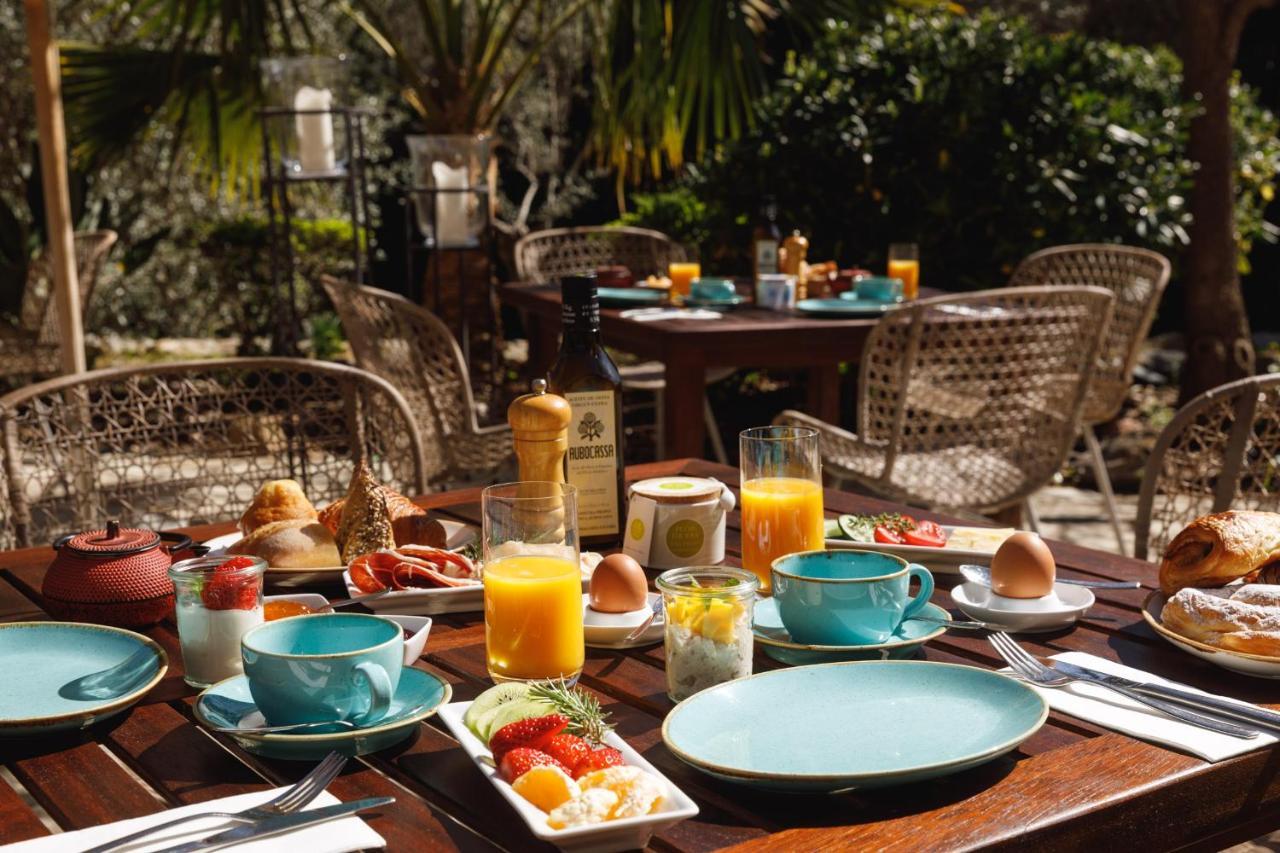Coll Boutique - Adults Only 4*