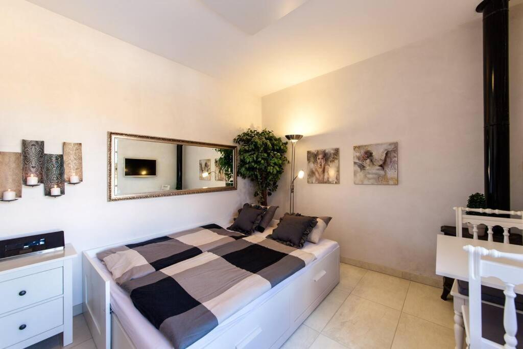 Holiday home Wellnatura Mit Sauna, Kamine, Badewanne Arta