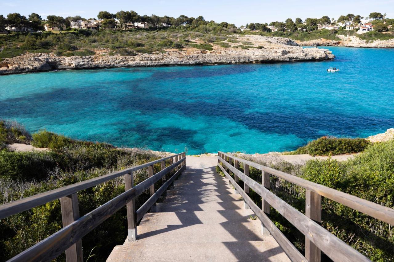 Hotel Flipflop Cala Mandia