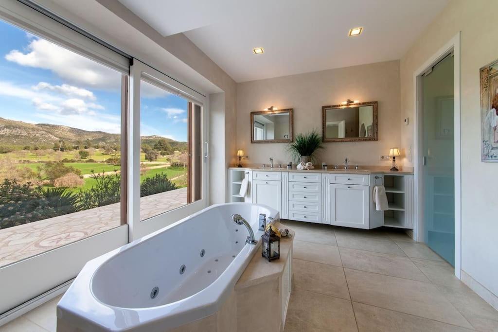 Wellnatura Mit Sauna, Kamine, Badewanne Holiday home *