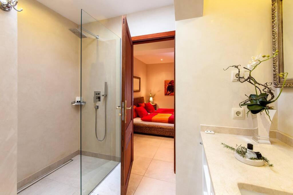 Wellnatura Mit Sauna, Kamine, Badewanne Holiday home Arta