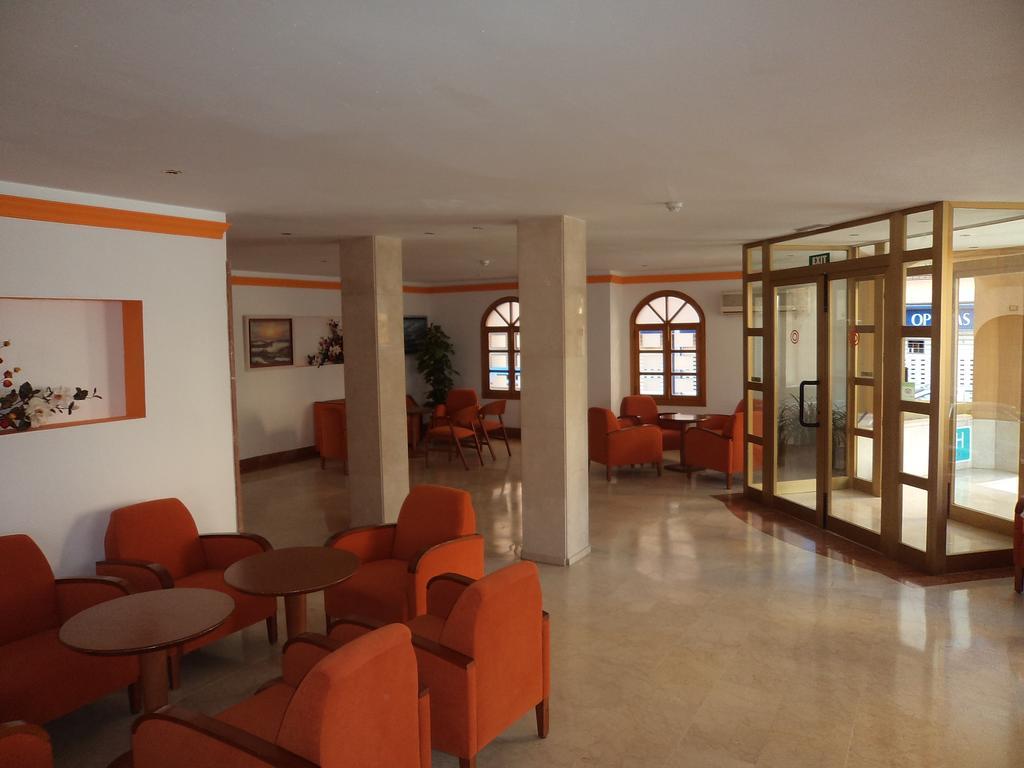 Leblon Hotel
