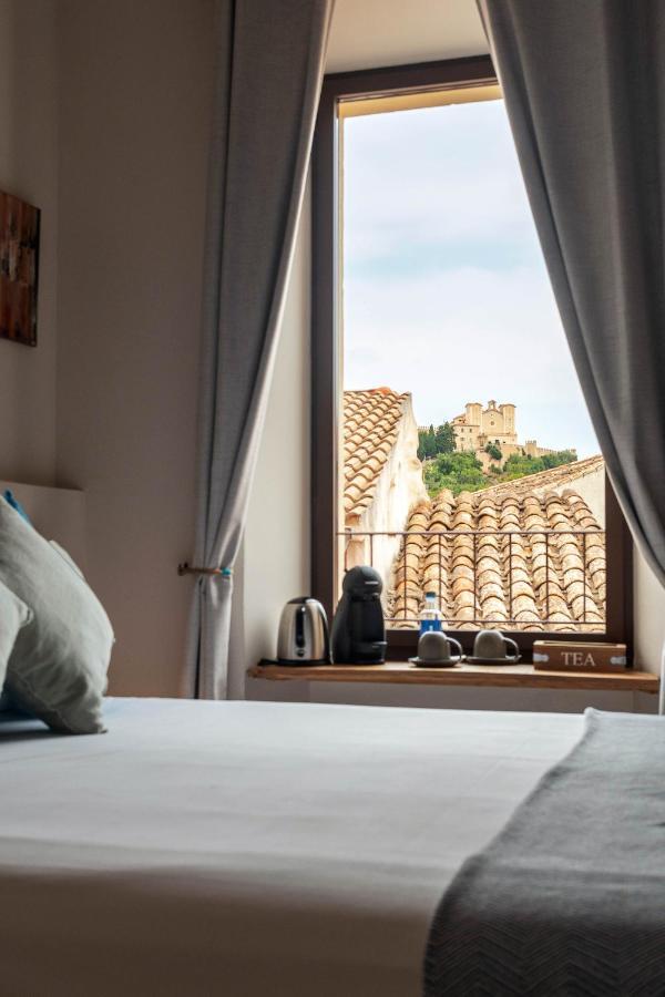 Origins Boutique - Adults Only 4*