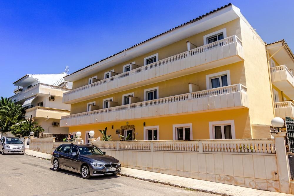 Bluewater Hotel 3*