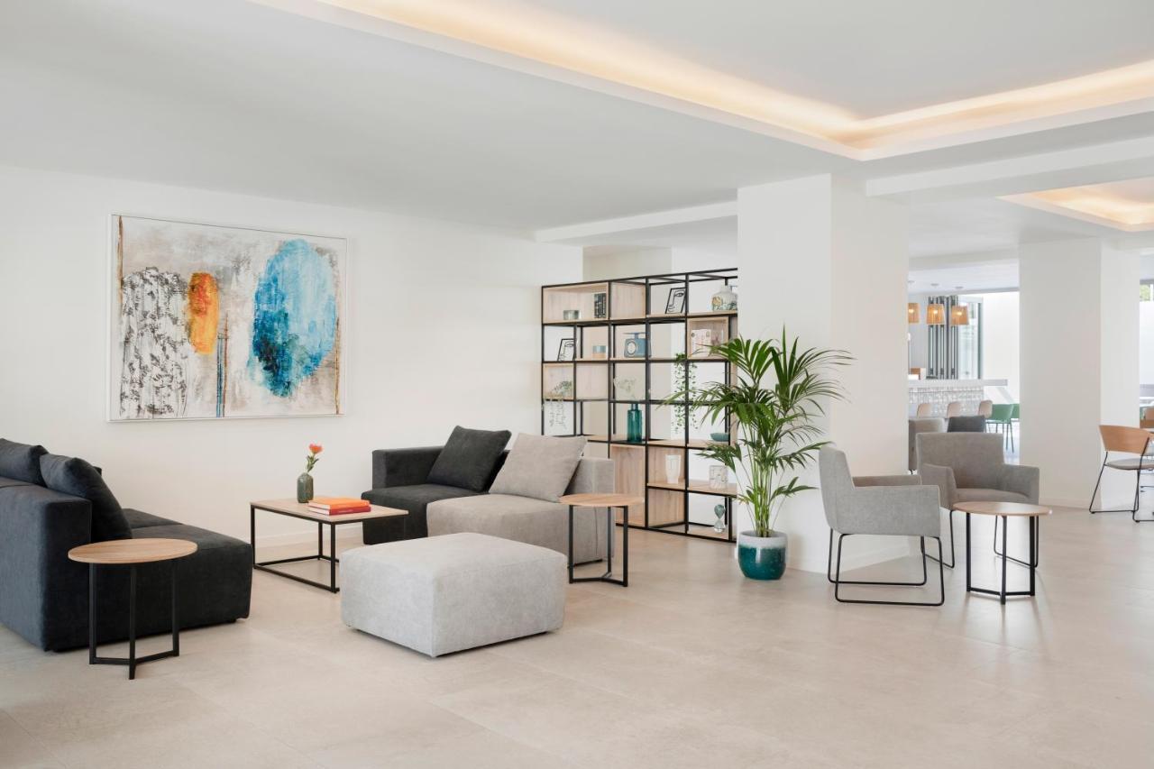 Marina Drach Apartahotel