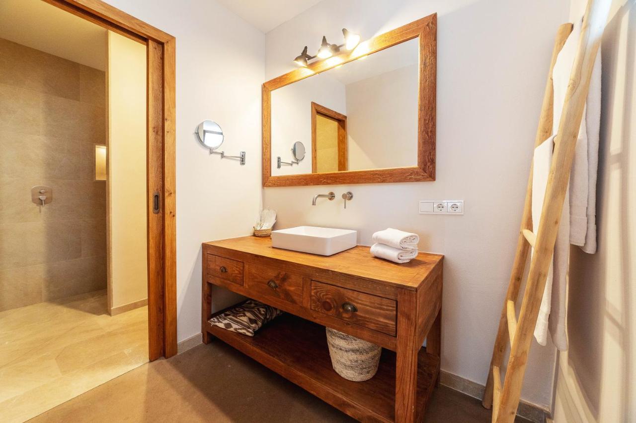 Origins Boutique - Adults Only 4*
