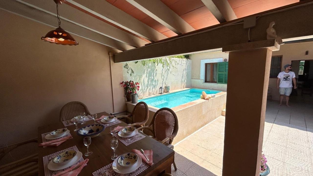 Casa Padrina Burballa * María de la Salud