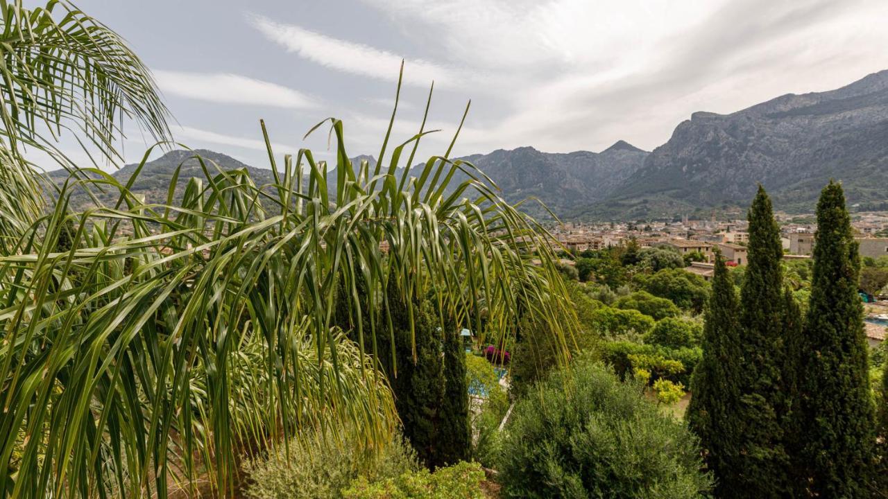 Coll Boutique - Adults Only 4*
