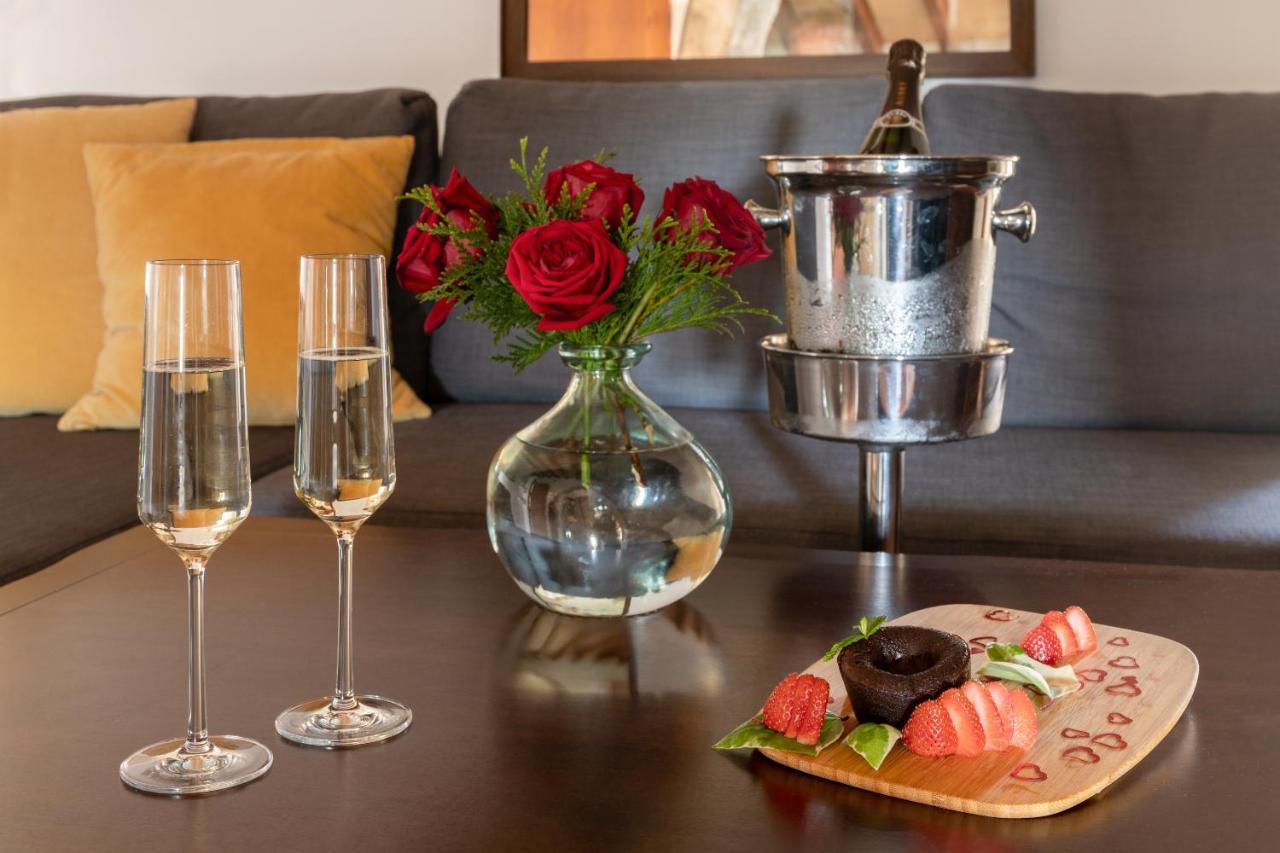 Joan Capo - Adults Only Hotel 4*