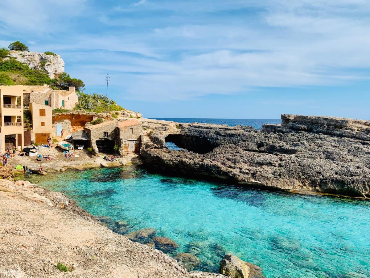 Pensión Hostal Cala Llombards Cala Llombards