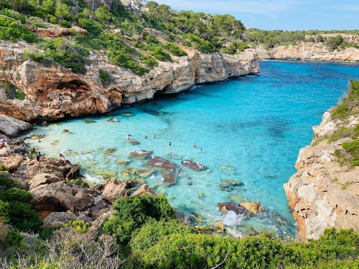 Hostal Cala Llombards Pensión Cala Llombards