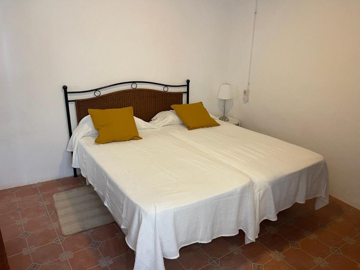 Сasa de vacaciones Tramuntana With Swimming Pool, Canonge *