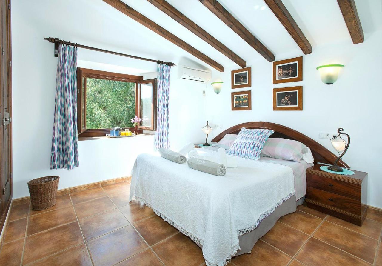 Villa Reus By Vintage Travel Pollensa